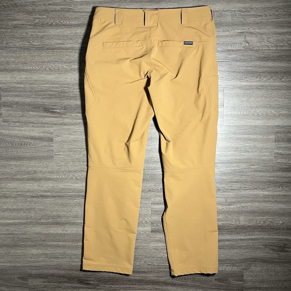 TRUEWERK T2 WerkPant Men's 36x32 Sand Stretch Technical Utility Work Pants EUC - Picture 2 of 16